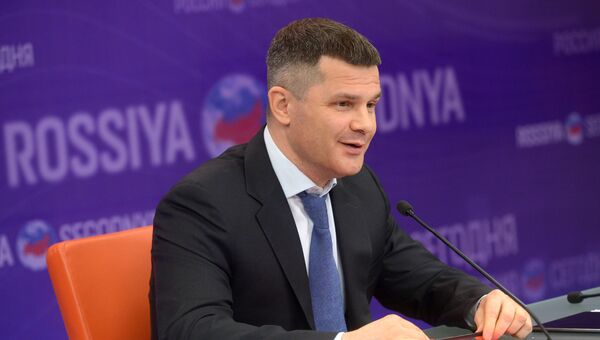 Брифинг председателя Совета директоров Московского аэропорта Домодедово Дмитрия Каменщика. 28 сентября 2016 Брифинг председателя Совета директоров Московского аэропорта Домодедово Дмитрия Каменщика. 28 сентября 2016