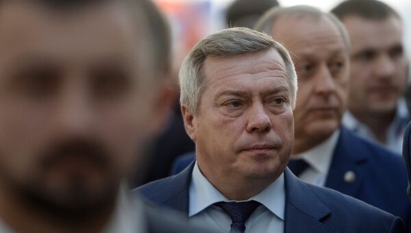 Губернатор Ростовской области Василий Голубев на международном инвестиционном форуме Сочи 2016 Губернатор Ростовской области Василий Голубев на международном инвестиционном форуме Сочи 2016