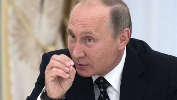 Президент РФ Владимир Путин на встрече с лауреатами Всероссийского конкурса Учитель года России - 2016. 5 октября 2016 Президент РФ Владимир Путин на встрече с лауреатами Всероссийского конкурса Учитель года России - 2016. 5 октября 2016