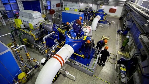 Ремонтные работы в насосной станции нефтеперекачивающей станции НПС-21 системы ВСТО компании Транснефть. Архивное фото Ремонтные работы в насосной станции нефтеперекачивающей станции НПС-21 системы ВСТО компании Транснефть. Архивное фото