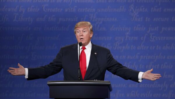 Дональд Трамп на третьих теледебатах. 19 октября 2016 года Дональд Трамп на третьих теледебатах. 19 октября 2016 года