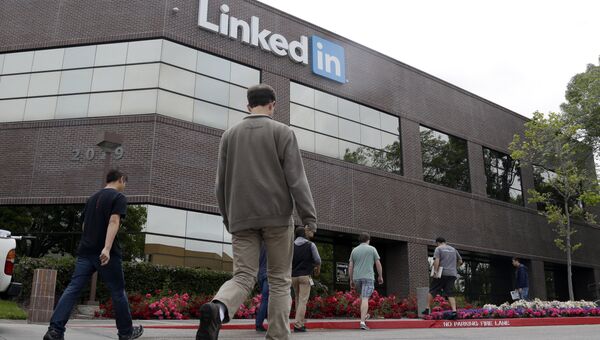Штаб-квартира компании LinkedIn в Калифорнии, США Штаб-квартира компании LinkedIn в Калифорнии, США