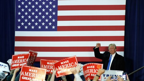 Кандидат в президенты США Дональд Трамп в Лисберге. 7 ноября 2016 года Кандидат в президенты США Дональд Трамп в Лисберге. 7 ноября 2016 года