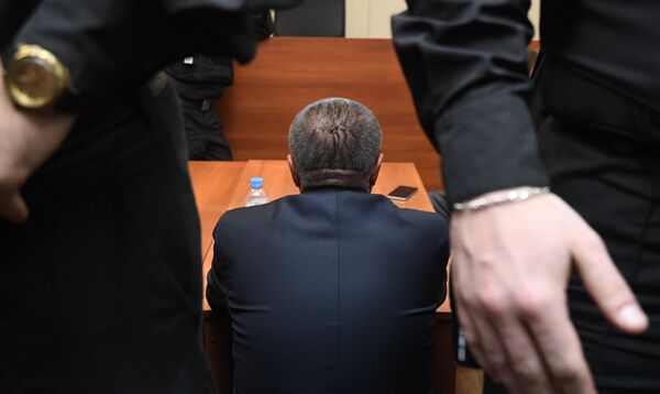 Министр экономического развития РФ Алексей Улюкаев в здании Басманного суда города Москвы Министр экономического развития РФ Алексей Улюкаев в здании Басманного суда города Москвы