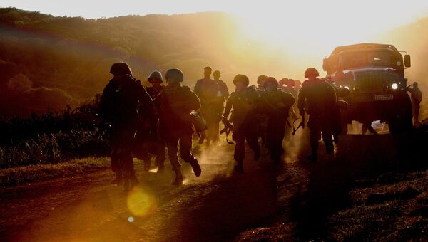 Военнослужащие бригады морской пехоты Тихоокеанского флота Военнослужащие бригады морской пехоты Тихоокеанского флота