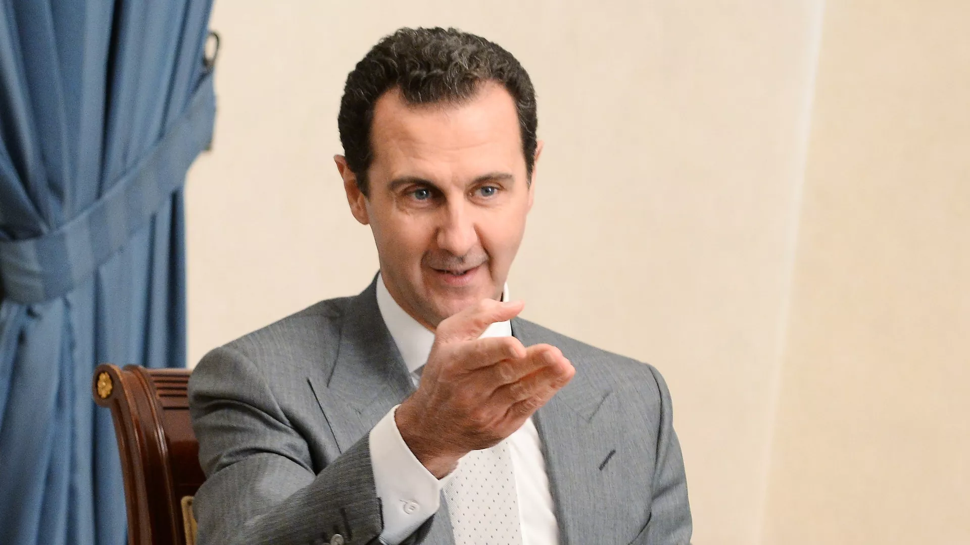 Президент Сирии Башар Асад во время встречи с заместителем председателя правительства РФ Дмитрием Рогозиным в Дамаске - РИА Новости, 1920, 06.10.2020