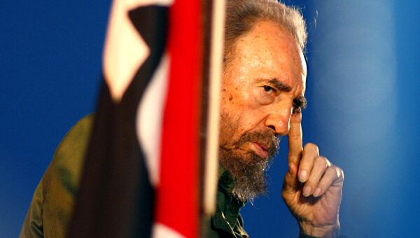 Президент Кубы Фидель Кастро во время обращения к студентам. 26 июля 2006 Президент Кубы Фидель Кастро во время обращения к студентам. 26 июля 2006