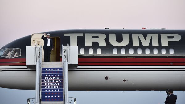 Самолет Дональда Трампа. Штат Колорадо, 17 сентября 2016 Самолет Дональда Трампа. Штат Колорадо, 17 сентября 2016