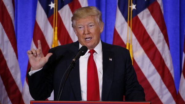 Избранный президент США Дональд Трамп во время первой официальной пресс-конференции в Нью-Йорке Избранный президент США Дональд Трамп во время первой официальной пресс-конференции в Нью-Йорке