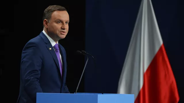 https://cdn25.img.ria.ru/images/148565/11/1485651177_0:0:3034:1707_640x0_80_0_0_d3828e374b3c80baeb5866e8f3557167.jpg.webp
