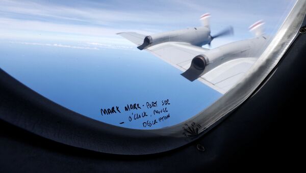 Поисковая операция Boeing MH370 в Индийском океане. 22 марта 2014 Поисковая операция Boeing MH370 в Индийском океане. 22 марта 2014
