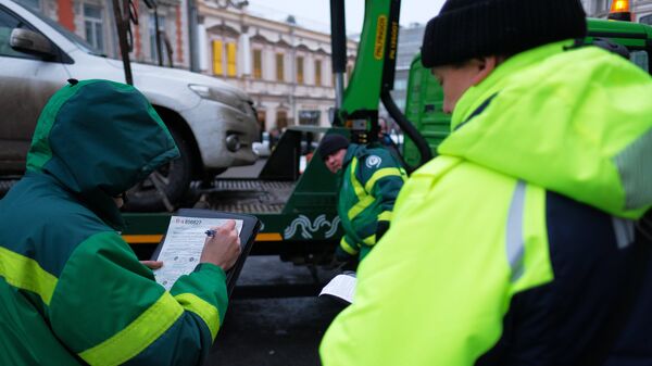 Эвакуация автомобиля на штрафстоянку за неправильную парковку в Москве Эвакуация автомобиля на штрафстоянку за неправильную парковку в Москве