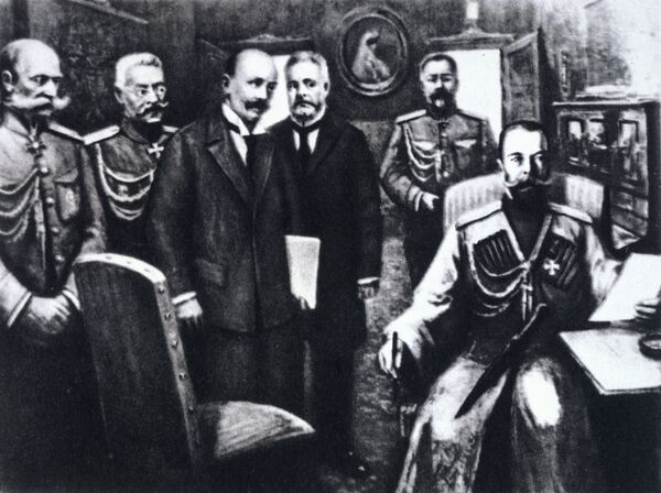 Отречение императора России Николая II в ночь на 3 марта 1917 года. Репродукция. Государственный Исторический музей Отречение императора России Николая II в ночь на 3 марта 1917 года. Репродукция. Государственный Исторический музей