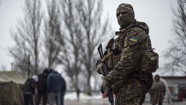 Украинский военнослужащий в Авдеевке Украинский военнослужащий в Авдеевке