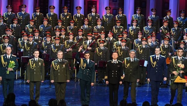 Выступление ансамбля песни и пляски Российской армии имени А. В. Александрова. Архивное фото Выступление ансамбля песни и пляски Российской армии имени А. В. Александрова. Архивное фото