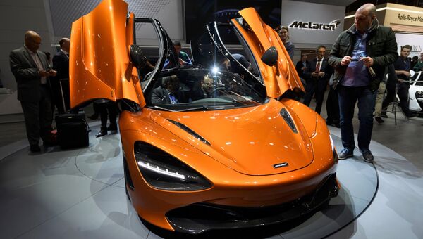 Автомобиль McLaren 720S на Женевском международном автосалоне Автомобиль McLaren 720S на Женевском международном автосалоне