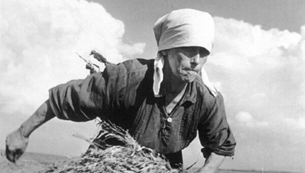 Фото из книги Джон Стейнбек Русский дневник, Robert Capa 1947 Фото из книги Джон Стейнбек Русский дневник, Robert Capa 1947