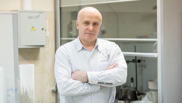 Георгий Фролов, создатель антикариесных пломб Георгий Фролов, создатель антикариесных пломб