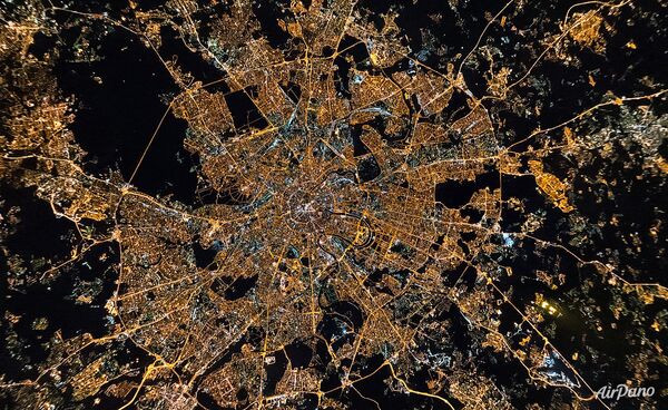 Над центром Москвы Над центром Москвы