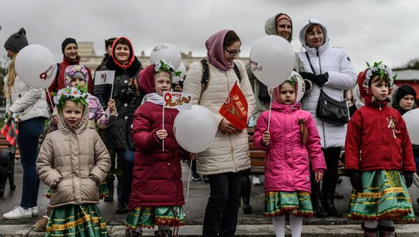 Участники празднования Дня Победы в Москве. 9 мая 2017 Участники празднования Дня Победы в Москве. 9 мая 2017
