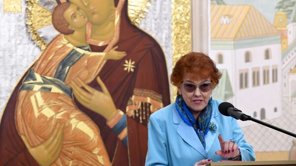 Людмила Вербицкая на презентации первого тома Большого словаря церковнославянского языка Нового времени в Храме Христа Спасителя Людмила Вербицкая на презентации первого тома Большого словаря церковнославянского языка Нового времени в Храме Христа Спасителя