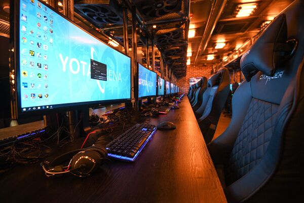 Киберспортивный комплекс Yota Arena Киберспортивный комплекс Yota Arena