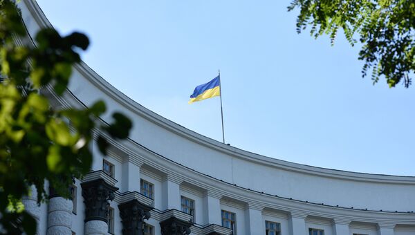 Здание правительства Украины в Киеве. Архивное фото Здание правительства Украины в Киеве. Архивное фото