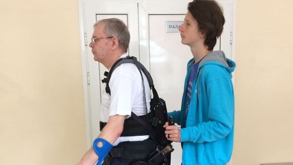 Роман Чехунов тренируется в Экзоскелете Роман Чехунов тренируется в Экзоскелете