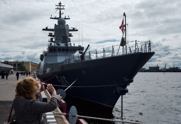 Корвет Стойкий проект 20380 на Международном Военно-Морском салоне в Санкт-Петербурге Корвет Стойкий проект 20380 на Международном Военно-Морском салоне в Санкт-Петербурге