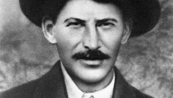 Иосиф Сталин (Джугашвили) во время Туруханской ссылки Иосиф Сталин (Джугашвили) во время Туруханской ссылки
