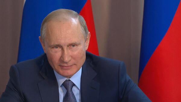 Путин ответил на просьбу баллотироваться на пост президента РФ в 2018 году Путин ответил на просьбу баллотироваться на пост президента РФ в 2018 году