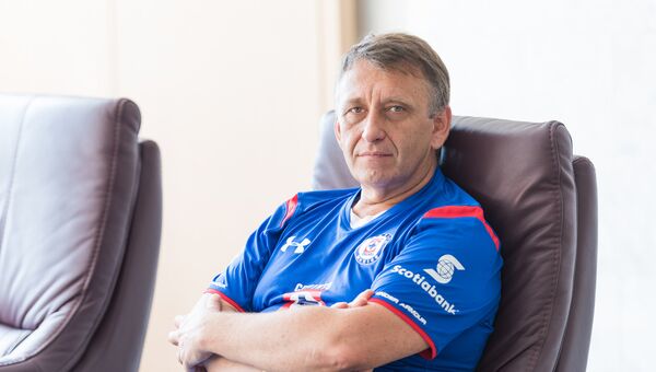 Профессор кафедры полупроводниковой электроники и физики полупроводников НИТУ МИСиС Александр Кирьянов Профессор кафедры полупроводниковой электроники и физики полупроводников НИТУ МИСиС Александр Кирьянов