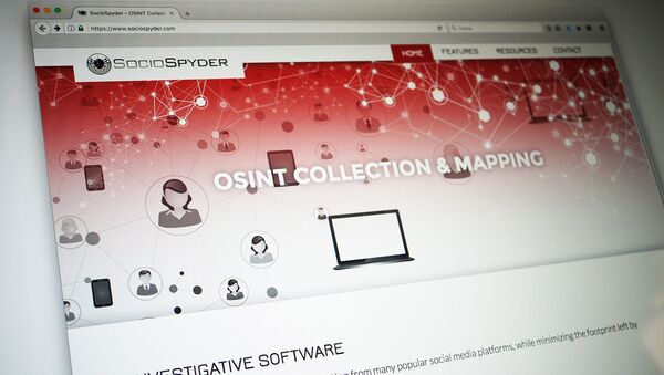 Программа SocioSpyder, позволяющая собирать информацию из социальных сетей Facebook, Twitter, YouTube и Google+ Программа SocioSpyder, позволяющая собирать информацию из социальных сетей Facebook, Twitter, YouTube и Google+
