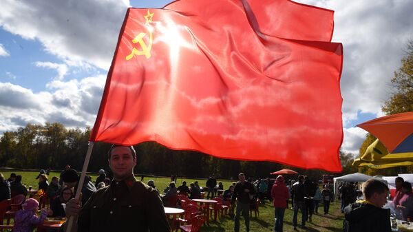 В Каспийске прошел парад в честь Дня Победы
