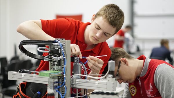 V Национальный чемпионат WorldSkills в Краснодаре. Соревнования в компетенции Мехатроника V Национальный чемпионат WorldSkills в Краснодаре. Соревнования в компетенции Мехатроника