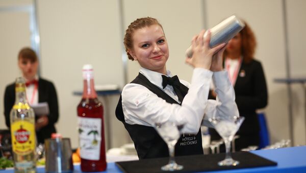 V Национальный чемпионат WorldSkills в Краснодаре. Соревнования в компетенции Ресторанный сервис V Национальный чемпионат WorldSkills в Краснодаре. Соревнования в компетенции Ресторанный сервис
