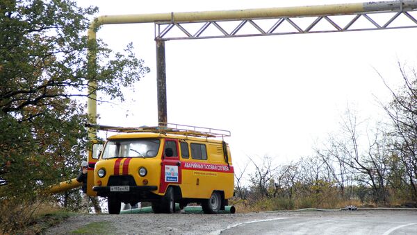 Аварийная служба на месте повреждения газопровода возле села Виноградное под Алуштой Аварийная служба на месте повреждения газопровода возле села Виноградное под Алуштой