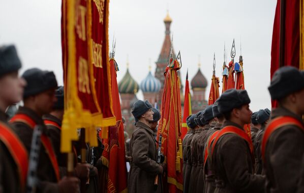 Генеральная репетиция марша, посвященного 76-й годовщине парада 1941 года, на Красной площади в Москве Генеральная репетиция марша, посвященного 76-й годовщине парада 1941 года, на Красной площади в Москве