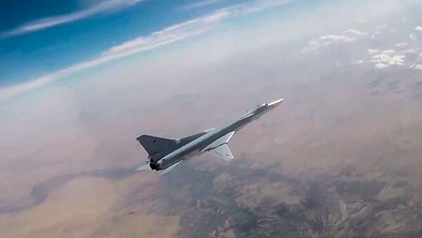 Дальний бомбардировщик Ту-22М3 осуществляет авиаудар по объектам террористов в Сирии. 15 ноября 2017 Дальний бомбардировщик Ту-22М3 осуществляет авиаудар по объектам террористов в Сирии. 15 ноября 2017