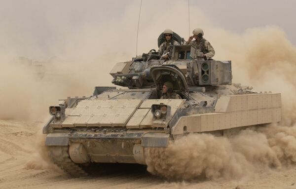 Боевая машина пехоты (БМП) США M2A2 Bradley Боевая машина пехоты (БМП) США M2A2 Bradley