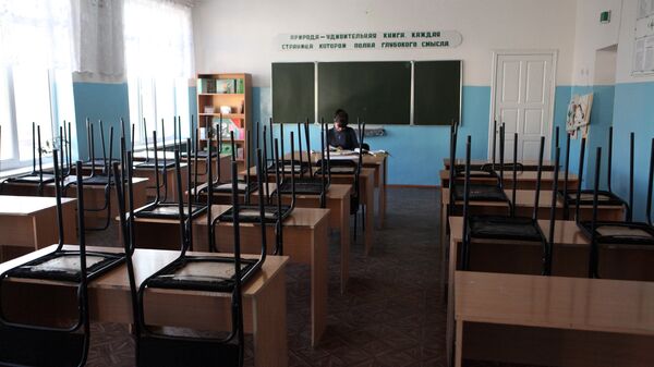В Госдуму внесли законопроект об ограничении зарплаты директора школы