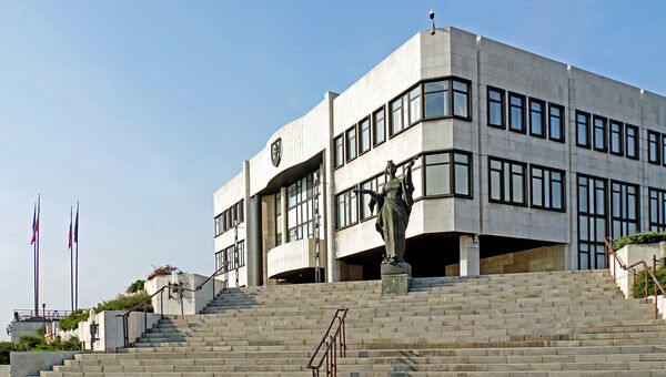 Здание Национального совета Словацкой Республики. Архивное фото Здание Национального совета Словацкой Республики. Архивное фото