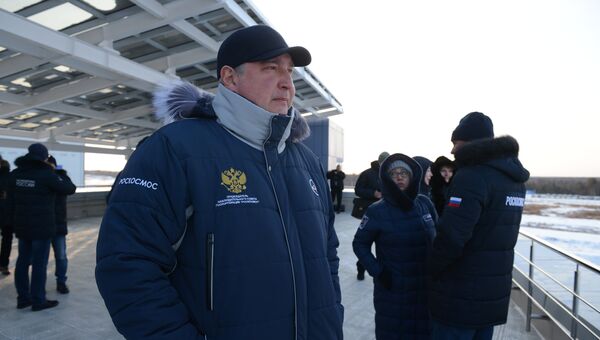Дмитрий Рогозин на космодроме Восточный перед стартом ракеты-носителя Союз-2.1б. 28 ноября 2017 Дмитрий Рогозин на космодроме Восточный перед стартом ракеты-носителя Союз-2.1б. 28 ноября 2017