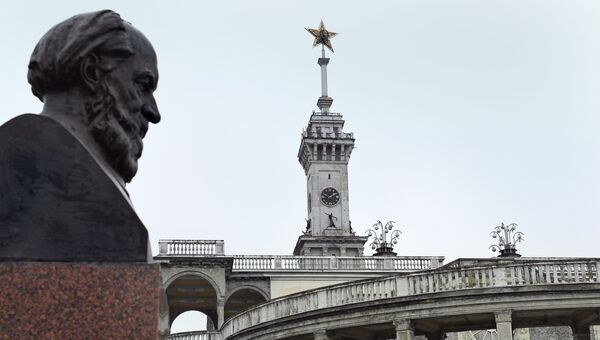 Северный речной вокзал в Москве Северный речной вокзал в Москве