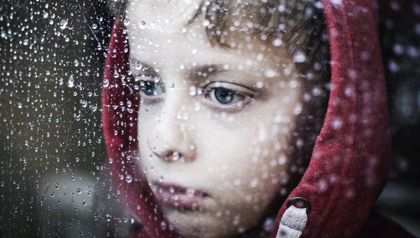 Мальчик у окна Мальчик у окна