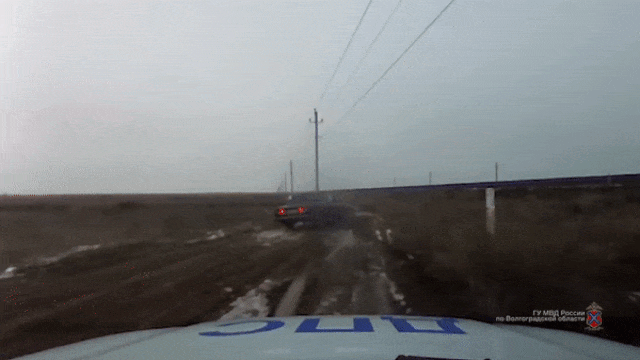 Полицейская погоня в Волжском Gif Полицейская погоня в Волжском Gif