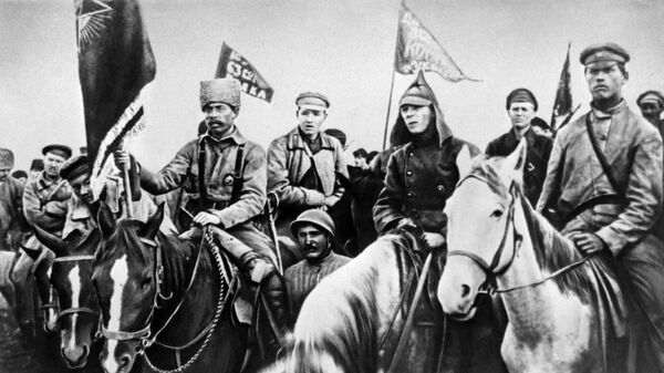 Бойцы 1-й Конной армии Буденного на Южном фронте под Майкопом. 1920 год Бойцы 1-й Конной армии Буденного на Южном фронте под Майкопом. 1920 год