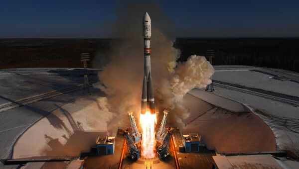 Старт ракеты-носителя Союз-2.1а с космодрома Восточный. 1 февраля 2018 Старт ракеты-носителя Союз-2.1а с космодрома Восточный. 1 февраля 2018