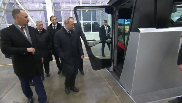 Если что, пойду работать комбайнером – Путин пошутил о будущем после выборов Если что, пойду работать комбайнером – Путин пошутил о будущем после выборов