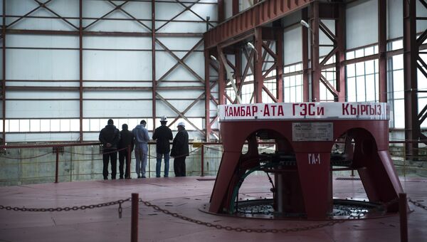 Машинный зал Камбаратинской ГЭС в Киргизии Машинный зал Камбаратинской ГЭС в Киргизии